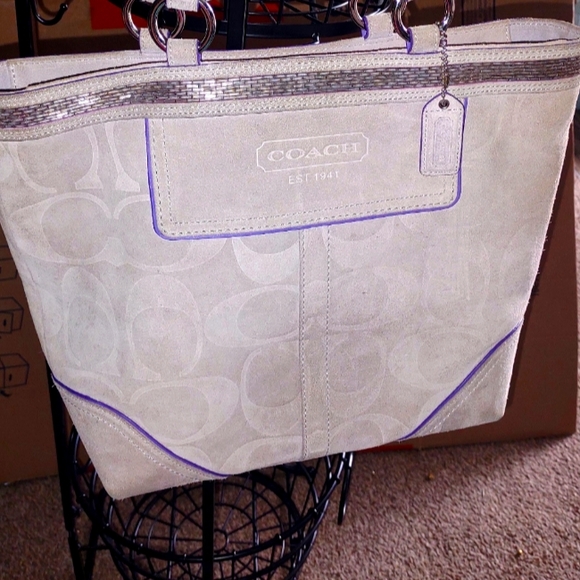 SuedeCoach Shoulder Bag, open lilac interior. Clean rarely used. Zip enclosure. - Picture 1 of 3